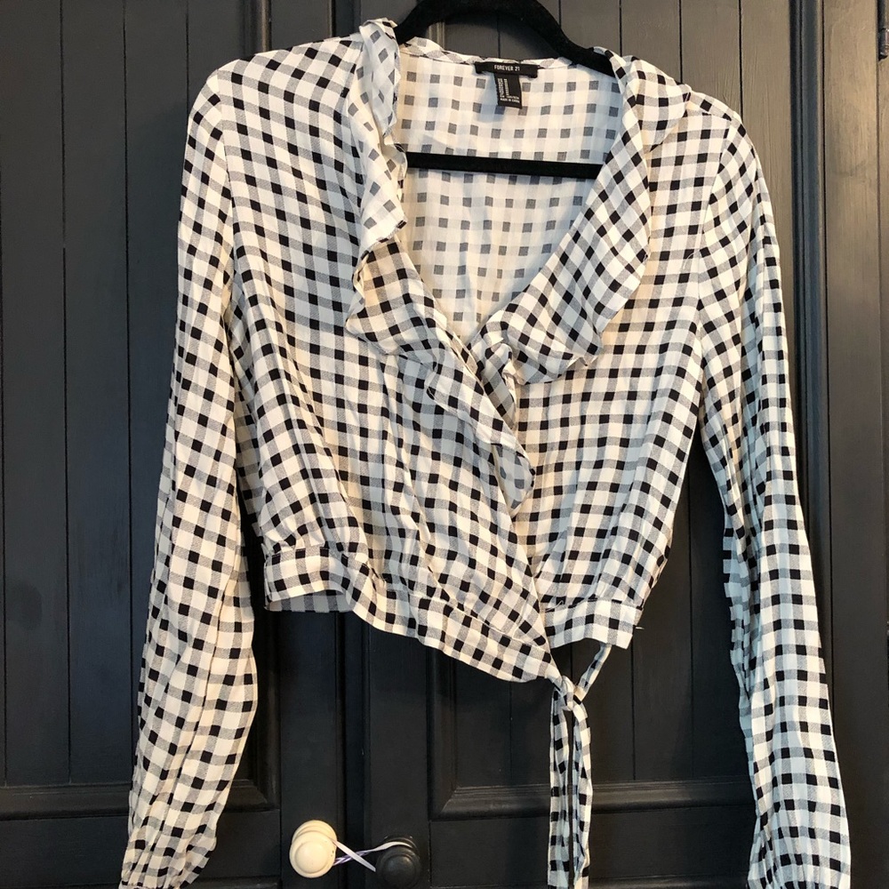 Forever 21 long sleeve crop